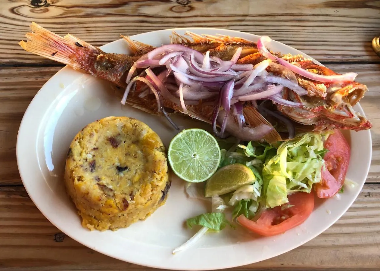 *** Guest house The Beach Guesthouse Pinones Puerto Rico